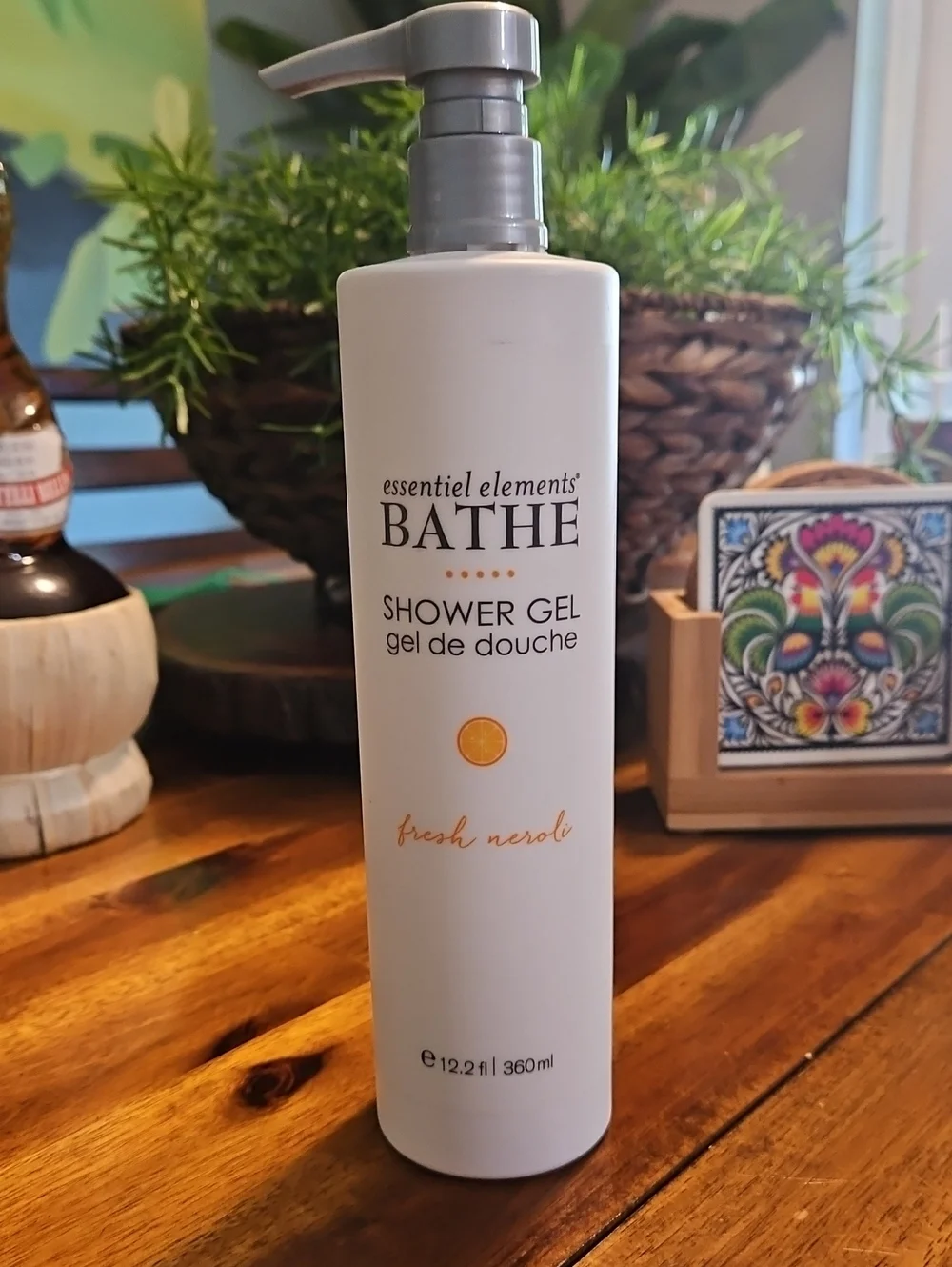 Gilchrist & Soames Bathe Fresh Neroli Shower Gel